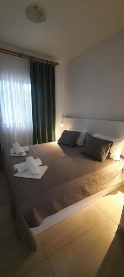 Apartmani Maris III ラブ エクステリア 写真