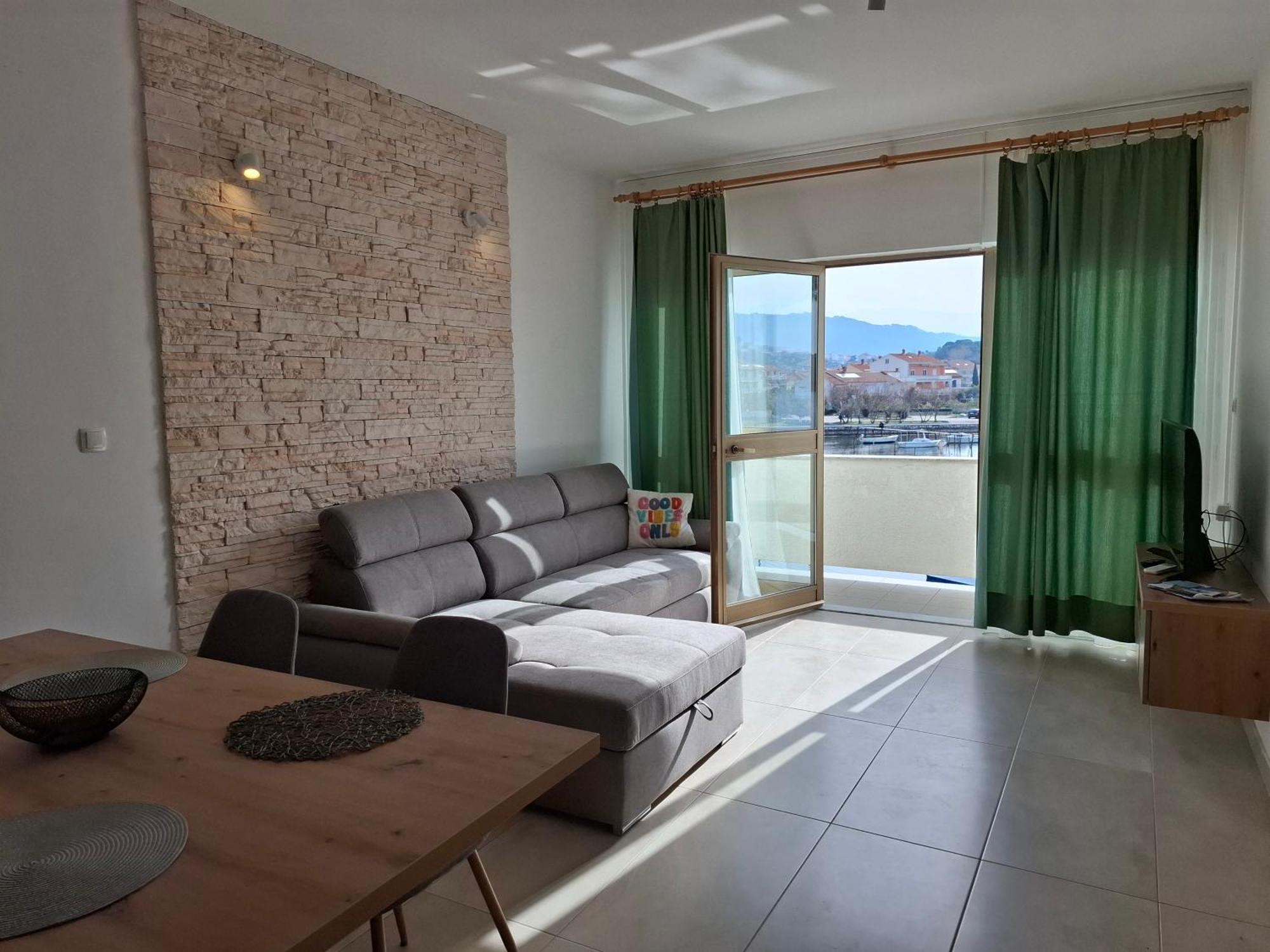 Apartmani Maris III ラブ エクステリア 写真