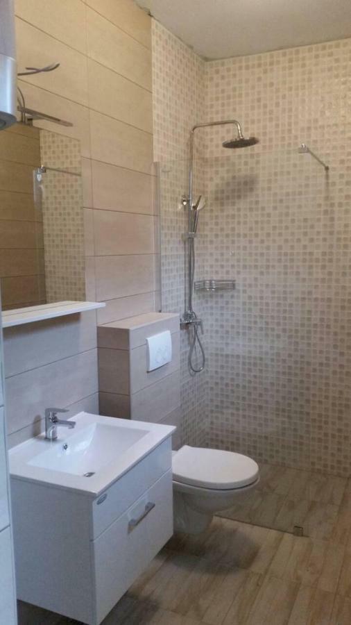 Apartmani Maris III ラブ エクステリア 写真
